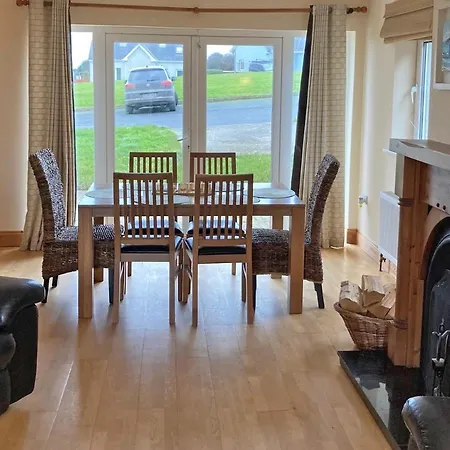 Holiday home Garrettstown Holiday